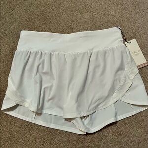 CALIA by Carrie Underwood Women's Light Cream Athletic Shorts